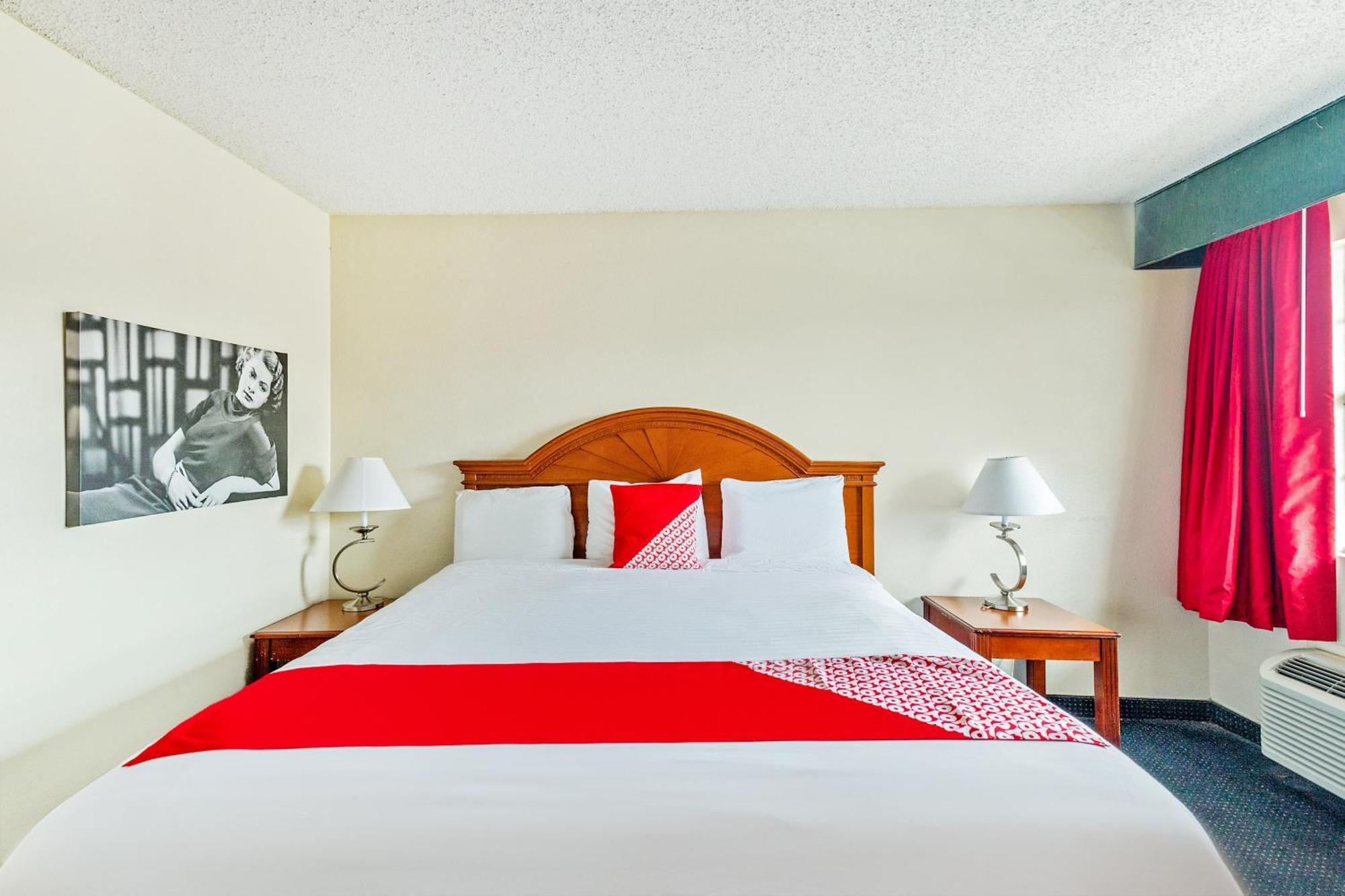 Oyo Hotel San Antonio Lackland Near Seaworld Eksteriør billede
